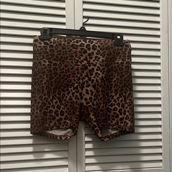 SHEIN Pants - #1299+Leopard Print Women's Shorts